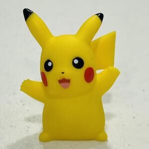 Pikachu Pokémon finger puppet Gotta Catch em All Nintendo Bandai
